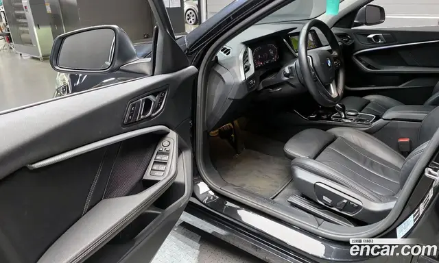 BMW 1 серия 2021 2.0 автомат (гидро), миниатюра 11 BMW 1 серия 2021 2.0 автомат (гидро), миниатюра 11
