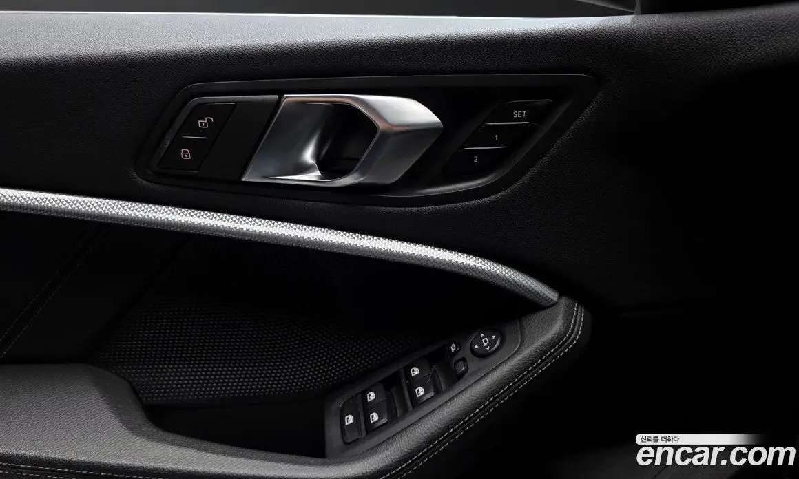 BMW 1 серия 2021 2.0 автомат (гидро), фото 17 BMW 1 серия 2021 2.0 автомат (гидро), фото 17