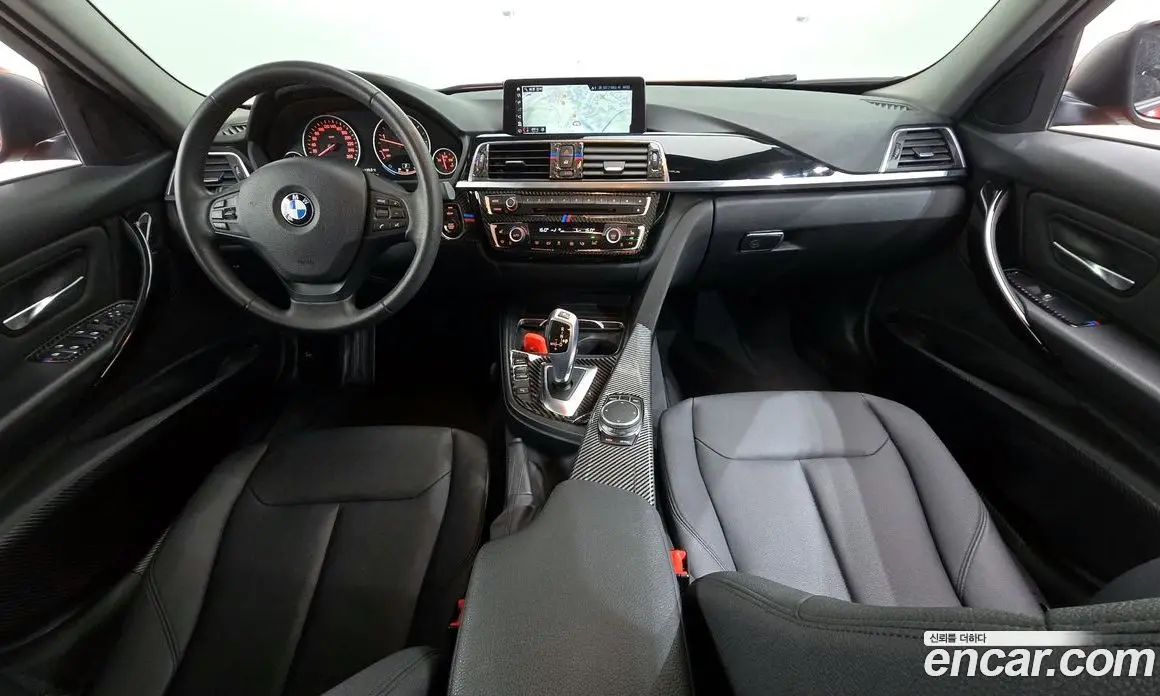 BMW 3 серия 2017 2.0 автомат (гидро), фото 7