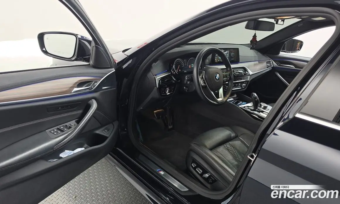 BMW 5 серия 2018 2.0 автомат (гидро), фото 10 BMW 5 серия 2018 2.0 автомат (гидро), фото 10