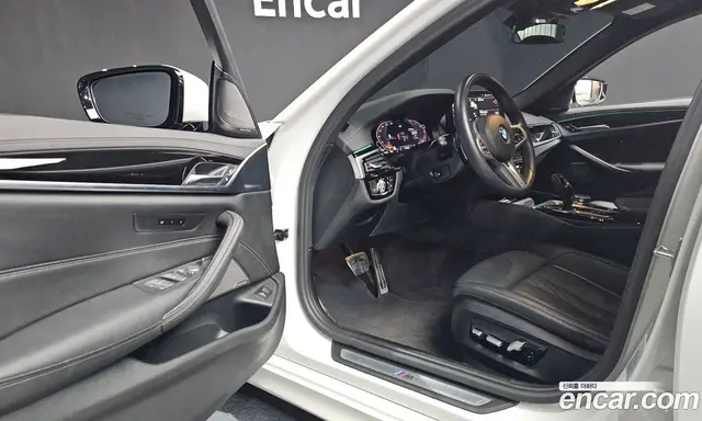 BMW 5 серия 2023 2.0 автомат (гидро), миниатюра 10