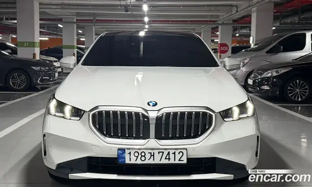 BMW 5 серия, 2024, 36 061 км