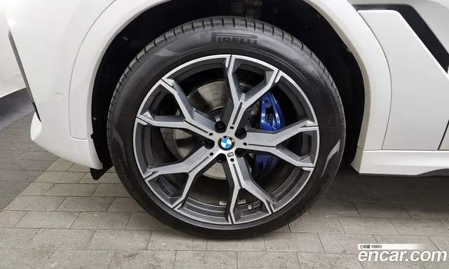 BMW X6 2023 3.0 автомат (гидро), миниатюра 5