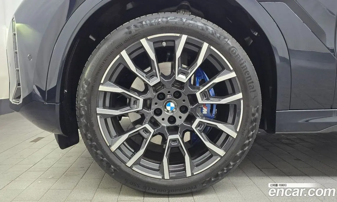 BMW X6 2025 3.0 автомат (гидро), фото 5 BMW X6 2025 3.0 автомат (гидро), фото 5