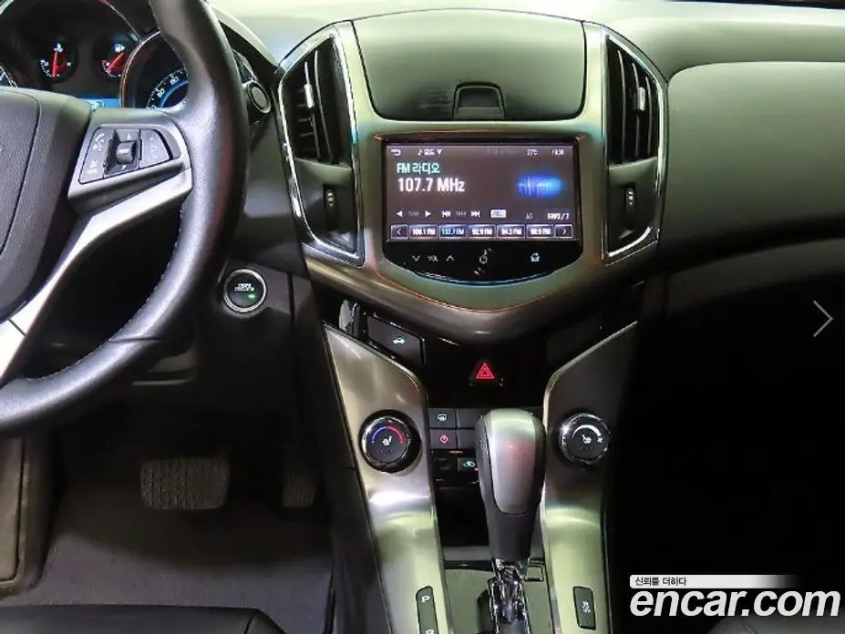 Chevrolet Cruze 2015 1.4 автомат (гидро), фото 11