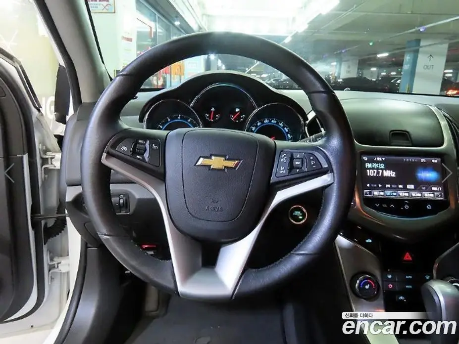 Chevrolet Cruze 2015 1.4 автомат (гидро), фото 8