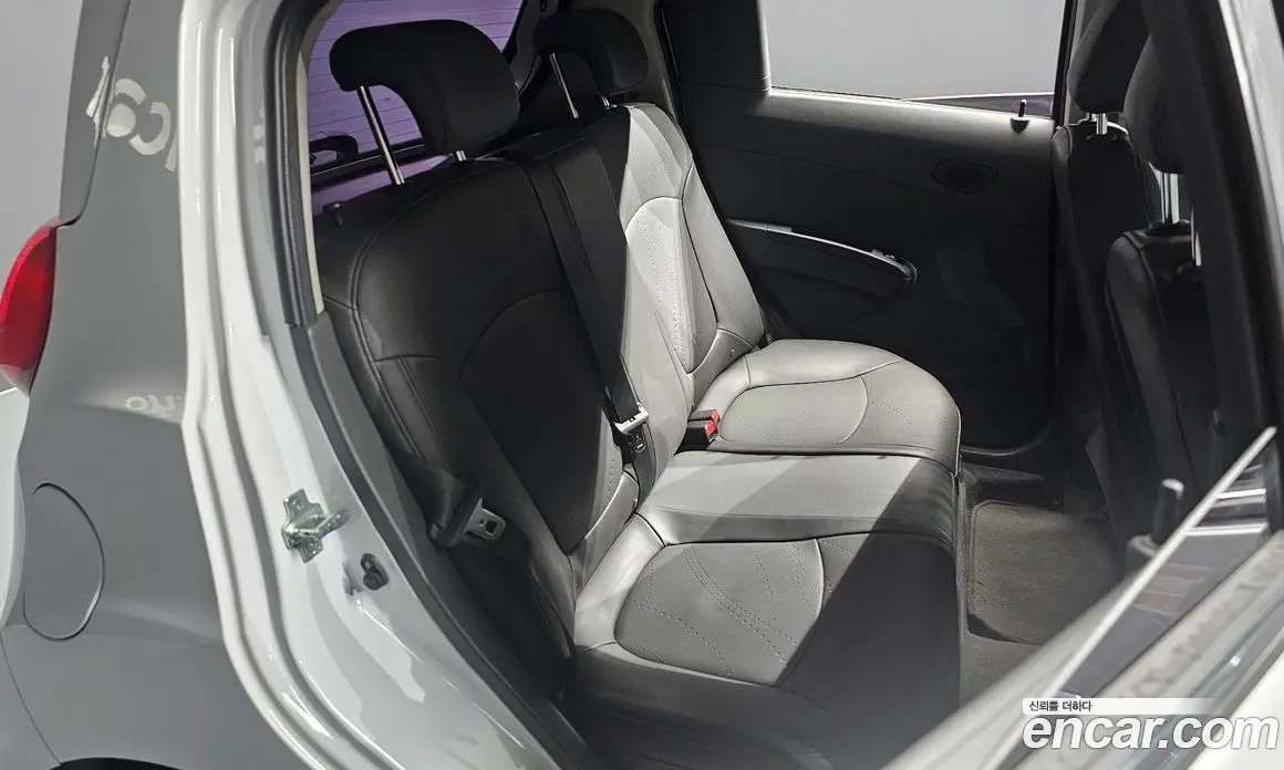 Chevrolet Spark 2014 1.0 автомат (гидро), фото 11 Chevrolet Spark 2014 1.0 автомат (гидро), фото 11