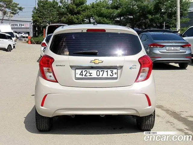 Chevrolet Spark 2016 1.0 автомат (гидро), миниатюра 4