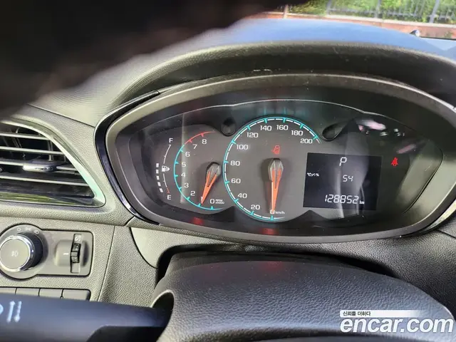 Chevrolet Spark 2018 1.0 автомат (гидро), миниатюра 12