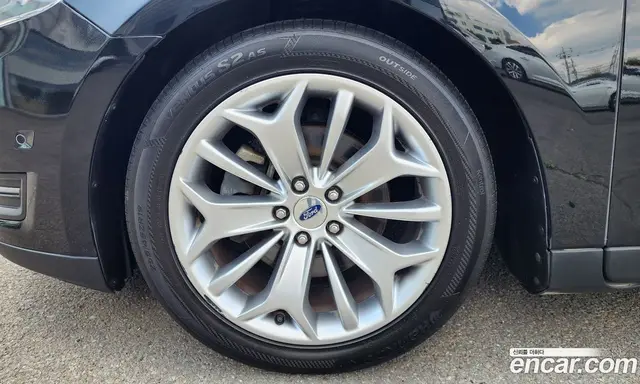 Ford Taurus 2016 2.0 автомат (гидро), миниатюра 5 Ford Taurus 2016 2.0 автомат (гидро), миниатюра 5