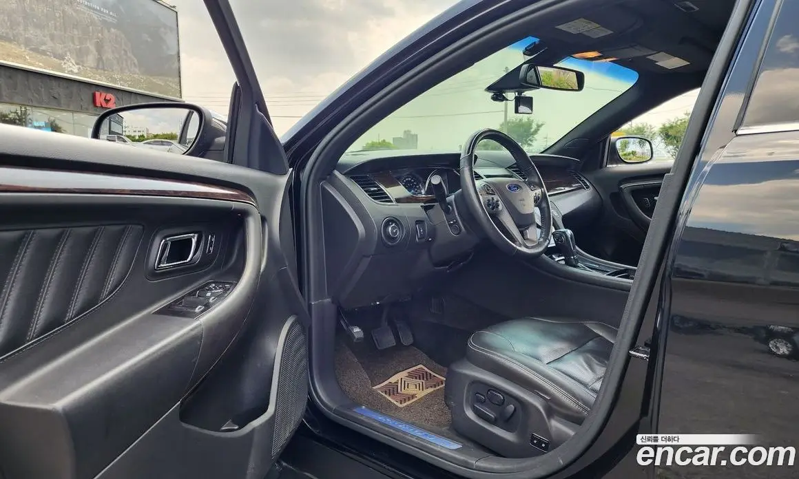 Ford Taurus 2016 2.0 автомат (гидро), фото 10 Ford Taurus 2016 2.0 автомат (гидро), фото 10