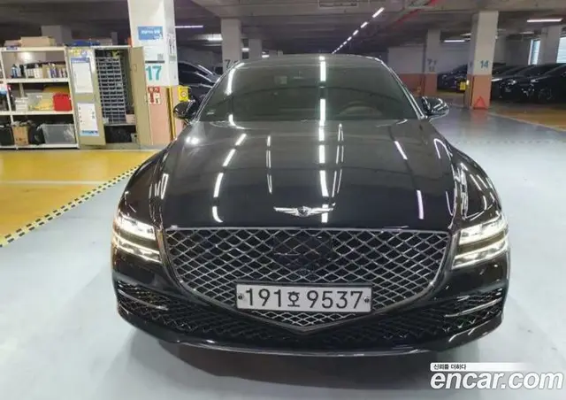 Genesis G80, 2022, 61 310 км