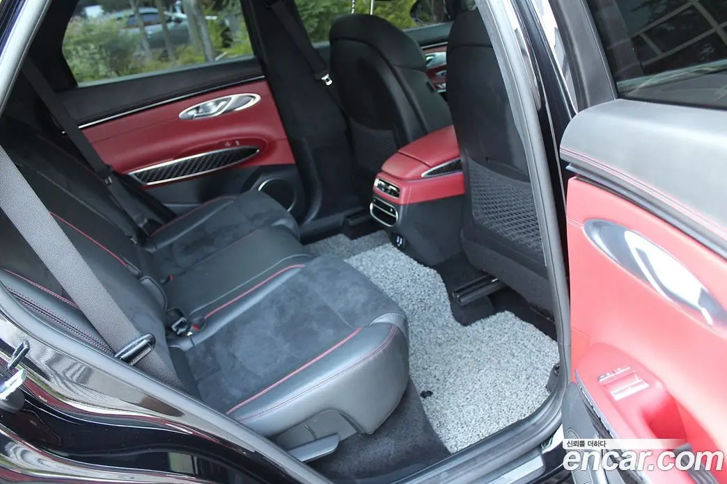 Genesis GV70 2023 2.5 автомат (гидро), фото 16