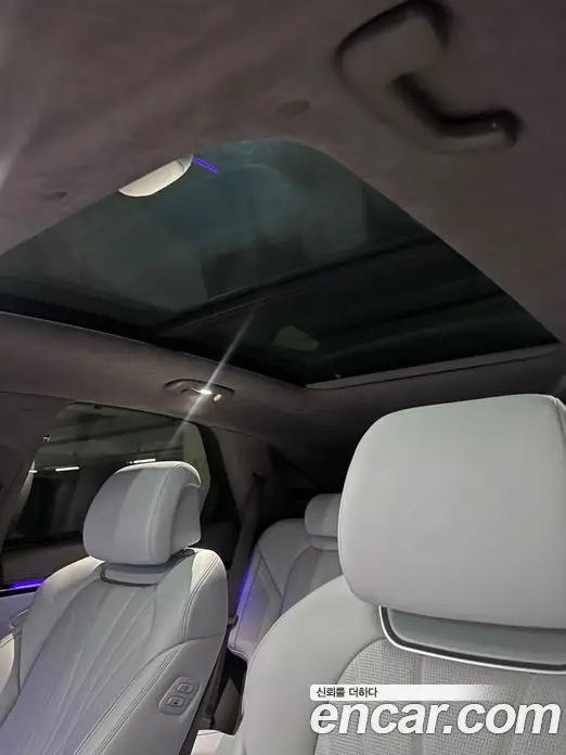 Genesis GV70 2026 2.5 автомат (гидро), фото 12