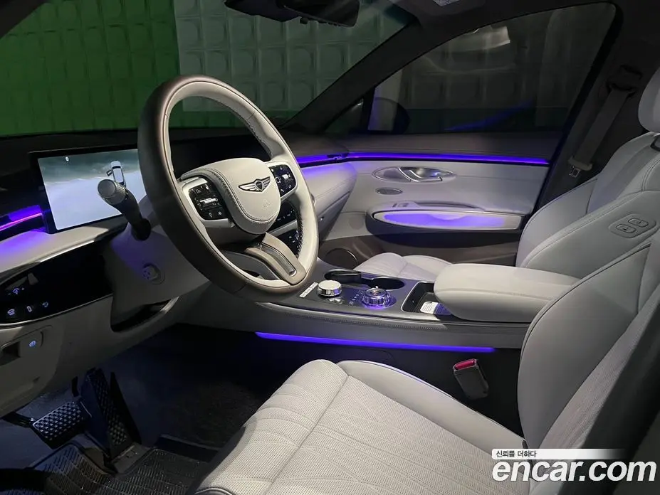 Genesis GV70 2026 2.5 автомат (гидро), фото 7