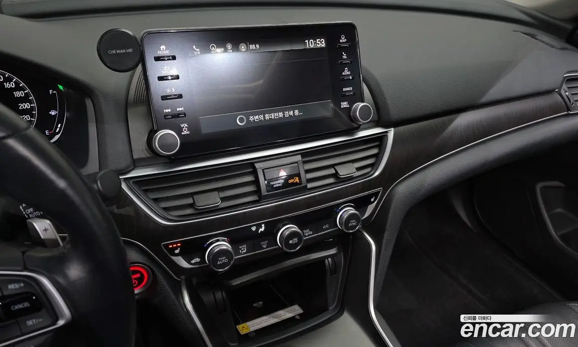 Honda Accord 2019 2.0 автомат (гидро), фото 14