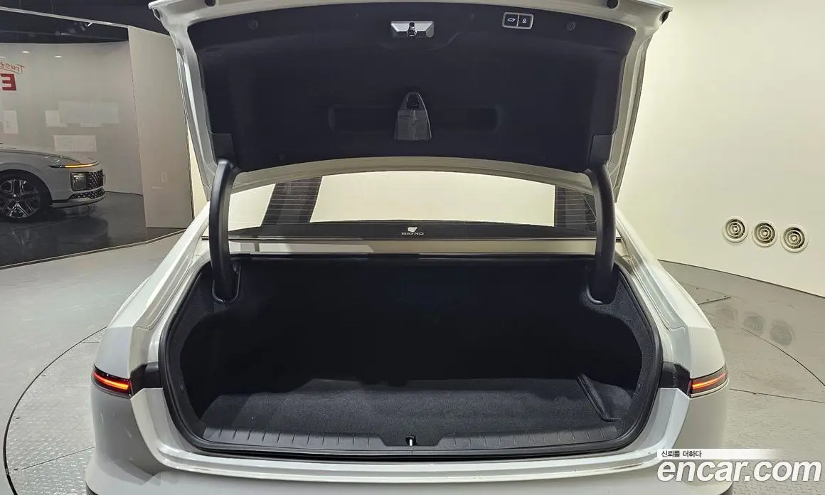 Hyundai Grandeur 2023 3.5 автомат (гидро), фото 20