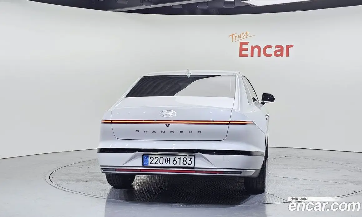 Hyundai Grandeur 2023 3.5 автомат (гидро), фото 4