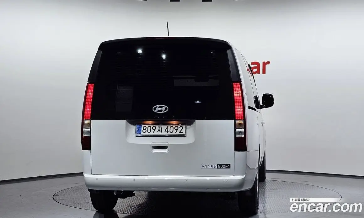 Hyundai Staria 2025 2.2 автомат (гидро), фото 4 Hyundai Staria 2025 2.2 автомат (гидро), фото 4