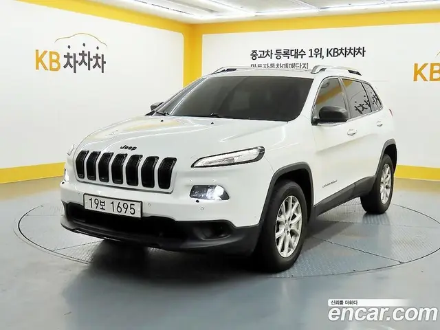 Jeep Cherokee 2015 2.0 автомат (гидро), миниатюра 2