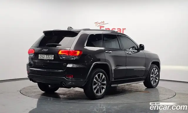 Jeep Cherokee 2018 3.0 автомат (гидро), миниатюра 2