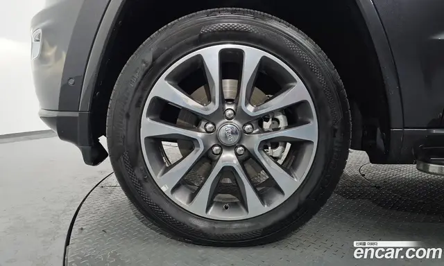 Jeep Cherokee 2018 3.0 автомат (гидро), миниатюра 5
