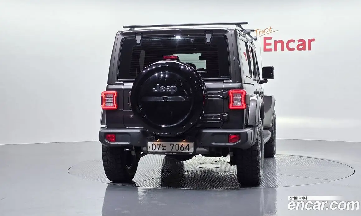Jeep Wrangler 2019 2.0 автомат (гидро), фото 4 Jeep Wrangler 2019 2.0 автомат (гидро), фото 4