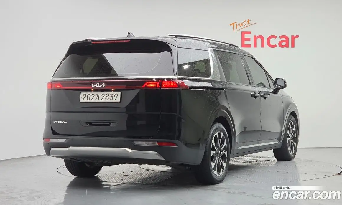 Kia Carnival 2023 2.2 автомат (гидро), фото 2 Kia Carnival 2023 2.2 автомат (гидро), фото 2