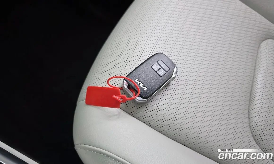 Kia Carnival 2023 2.2 автомат (гидро), фото 18 Kia Carnival 2023 2.2 автомат (гидро), фото 18