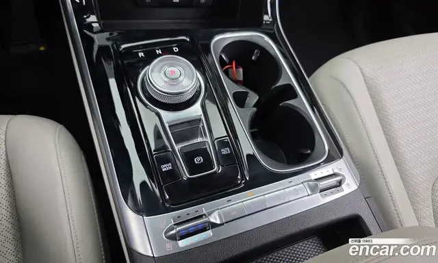 Kia Carnival 2023 2.2 автомат (гидро), миниатюра 9 Kia Carnival 2023 2.2 автомат (гидро), миниатюра 9