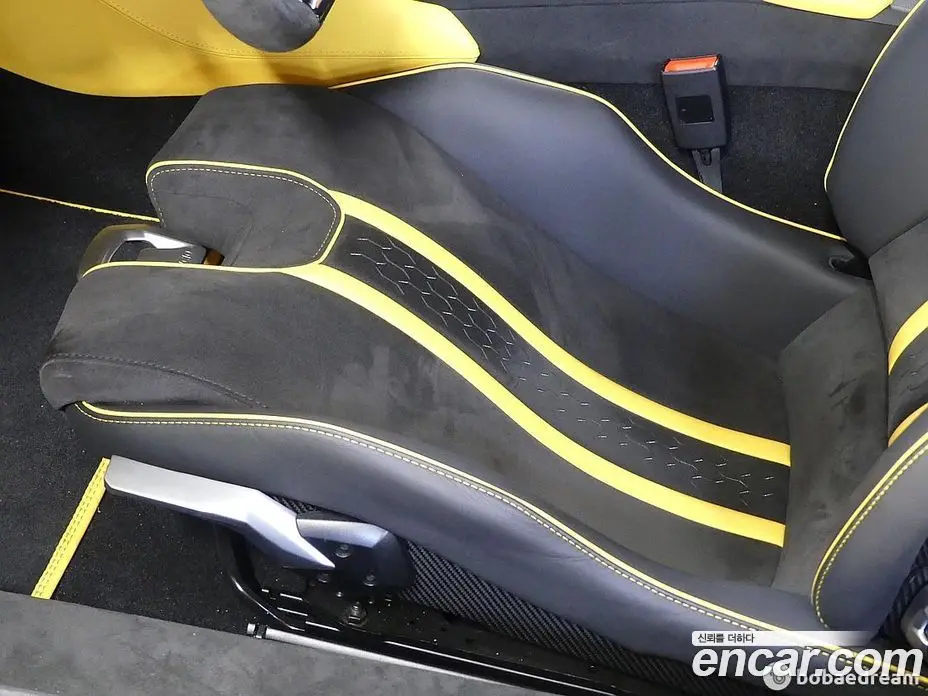 Lamborghini Huracan 2023 5.2 автомат (гидро), фото 16