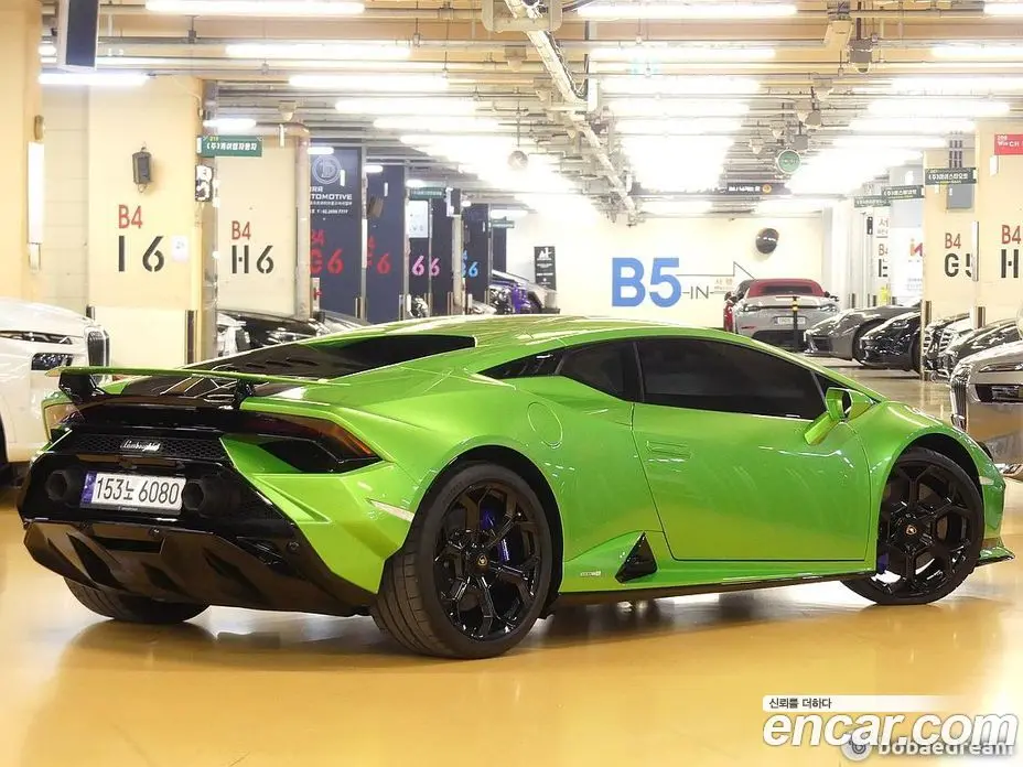 Lamborghini Huracan 2023 5.2 автомат (гидро), фото 3