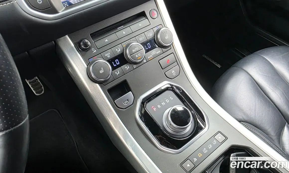 Land Rover Range Rover Evoque 2013 2.2 автомат (гидро), фото 9 Land Rover Range Rover Evoque 2013 2.2 автомат (гидро), фото 9