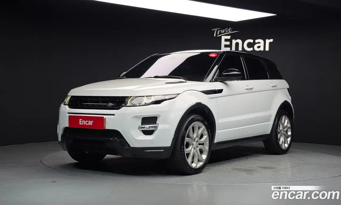 Land Rover Range Rover Evoque 2015 2.2 автомат (гидро), фото 1 Land Rover Range Rover Evoque 2015 2.2 автомат (гидро), фото 1