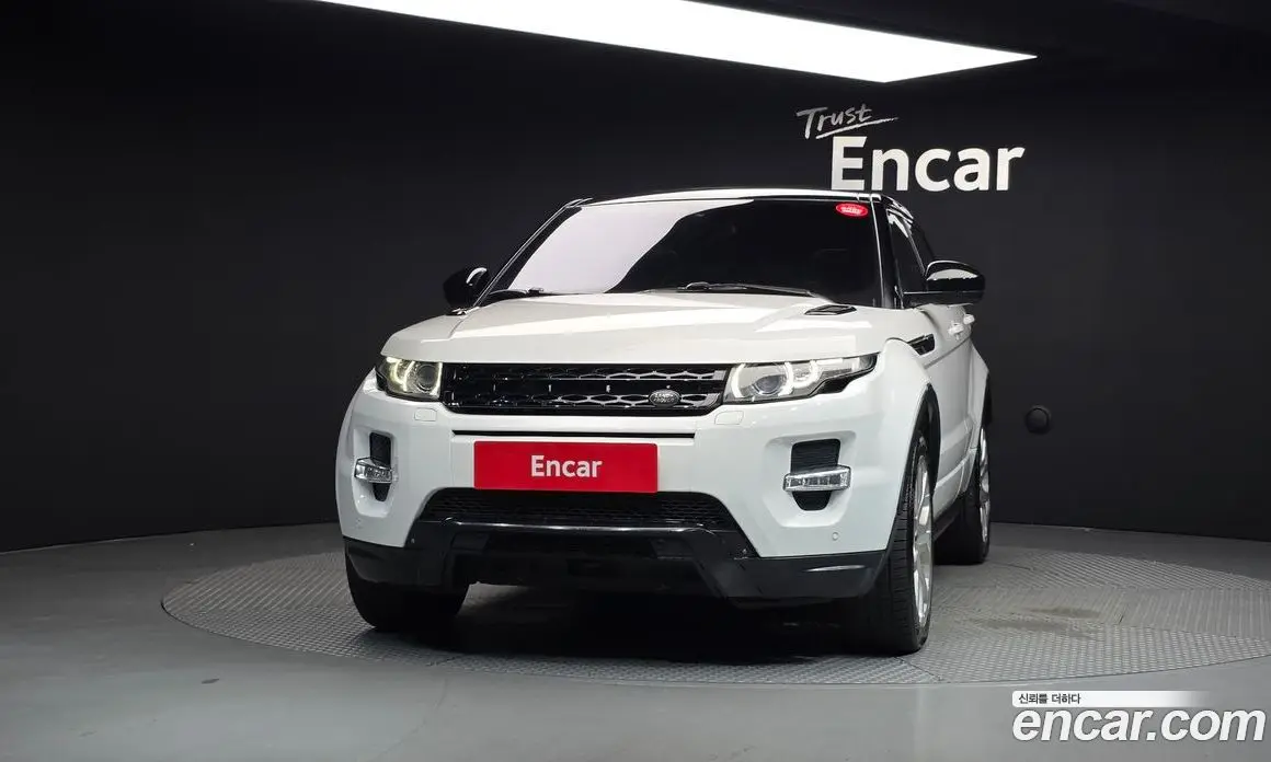 Land Rover Range Rover Evoque 2015 2.2 автомат (гидро), фото 3 Land Rover Range Rover Evoque 2015 2.2 автомат (гидро), фото 3