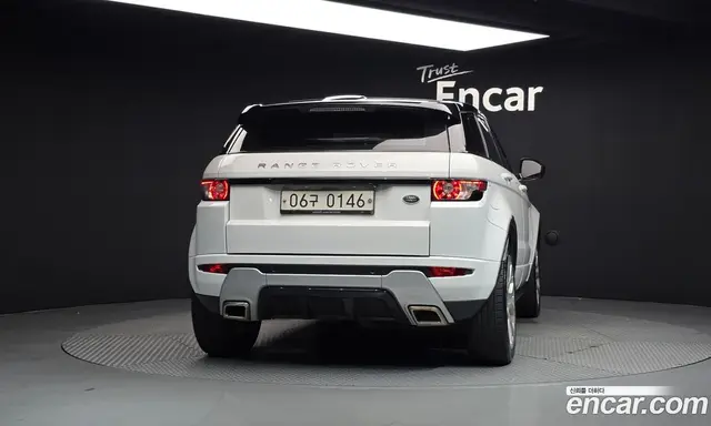 Land Rover Range Rover Evoque 2015 2.2 автомат (гидро), миниатюра 4 Land Rover Range Rover Evoque 2015 2.2 автомат (гидро), миниатюра 4