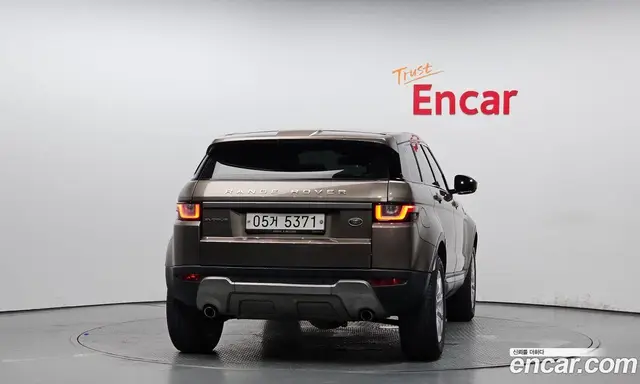 Land Rover Range Rover Evoque 2017 2.0 автомат (гидро), миниатюра 4