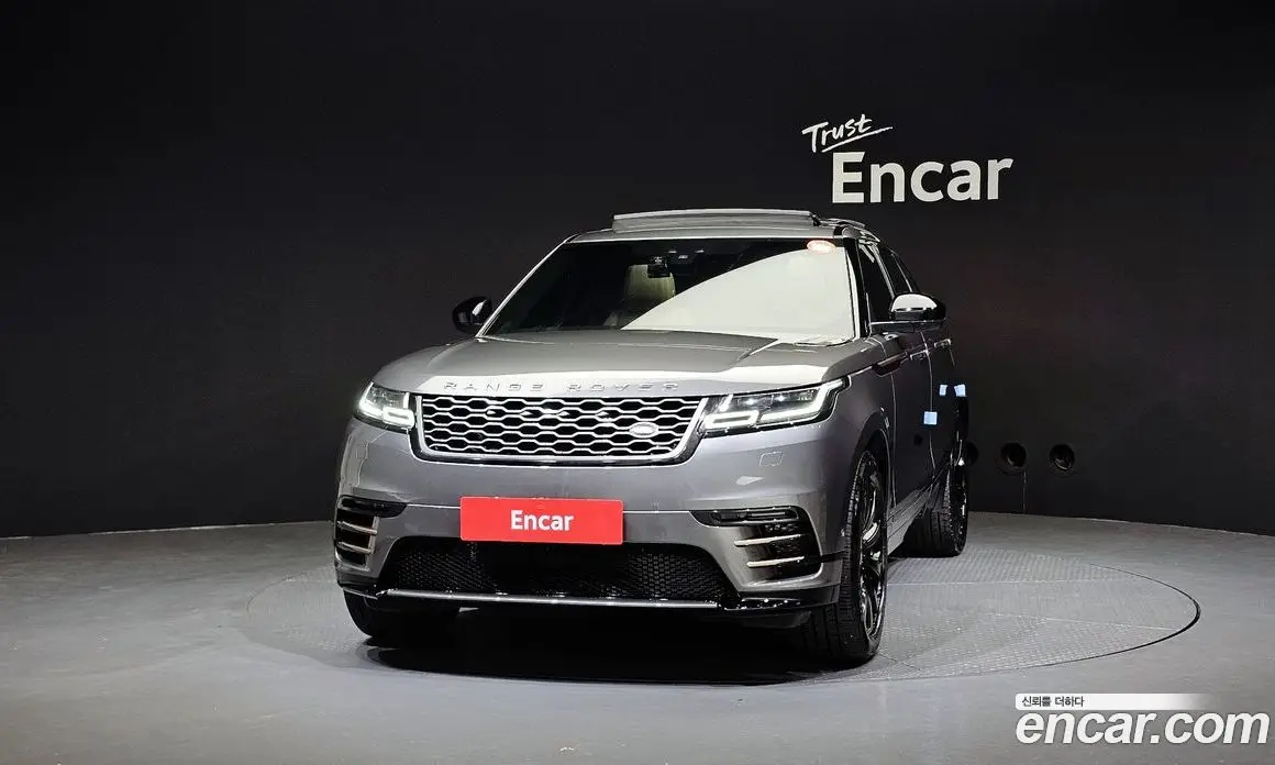 Land Rover Range Rover Velar 2017 3.0 автомат (гидро), фото 3 Land Rover Range Rover Velar 2017 3.0 автомат (гидро), фото 3
