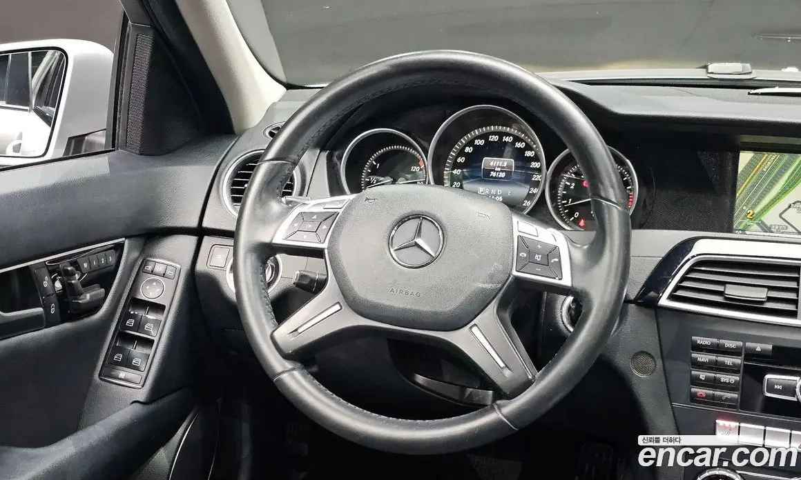Mercedes-Benz C-Class 2013 1.8 автомат (гидро), фото 13 Mercedes-Benz C-Class 2013 1.8 автомат (гидро), фото 13