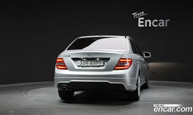 Mercedes-Benz C-Class 2013 1.8 автомат (гидро), миниатюра 4 Mercedes-Benz C-Class 2013 1.8 автомат (гидро), миниатюра 4