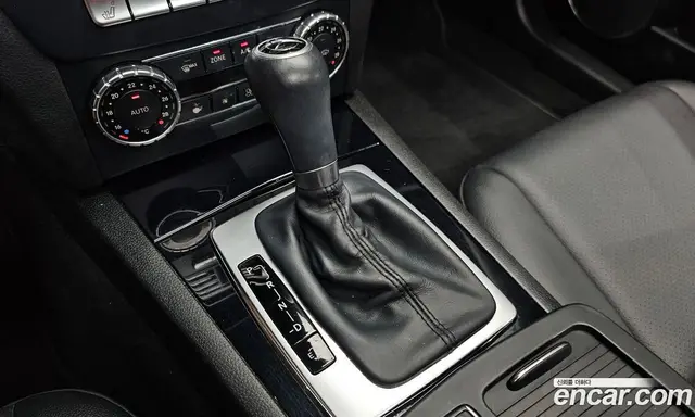 Mercedes-Benz C-Class 2013 1.8 автомат (гидро), миниатюра 9 Mercedes-Benz C-Class 2013 1.8 автомат (гидро), миниатюра 9