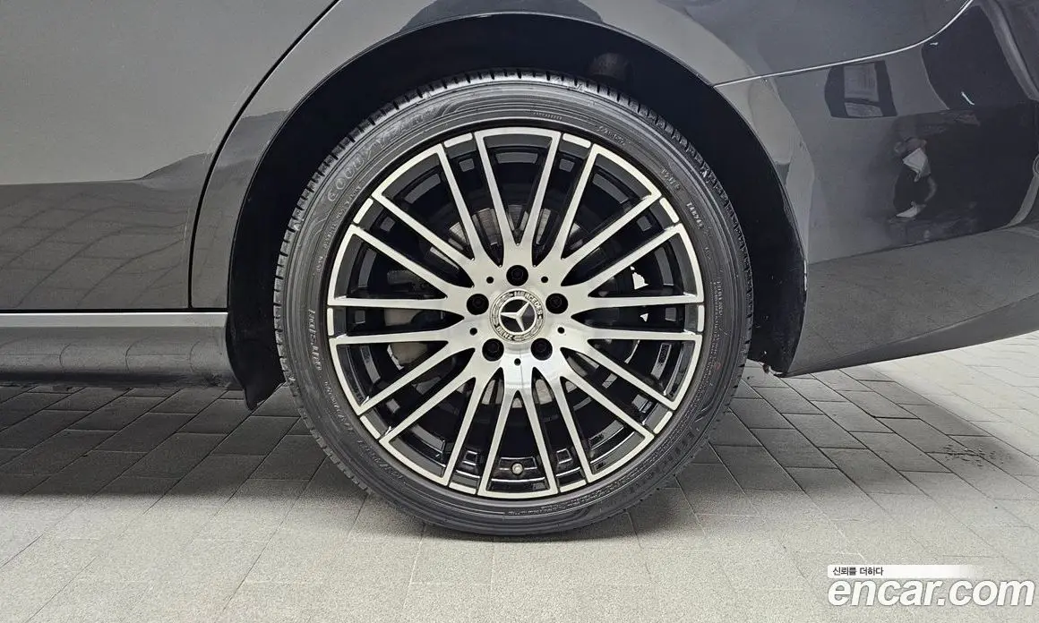 Mercedes-Benz C-Class 2022 2.0 автомат (гидро), фото 5 Mercedes-Benz C-Class 2022 2.0 автомат (гидро), фото 5