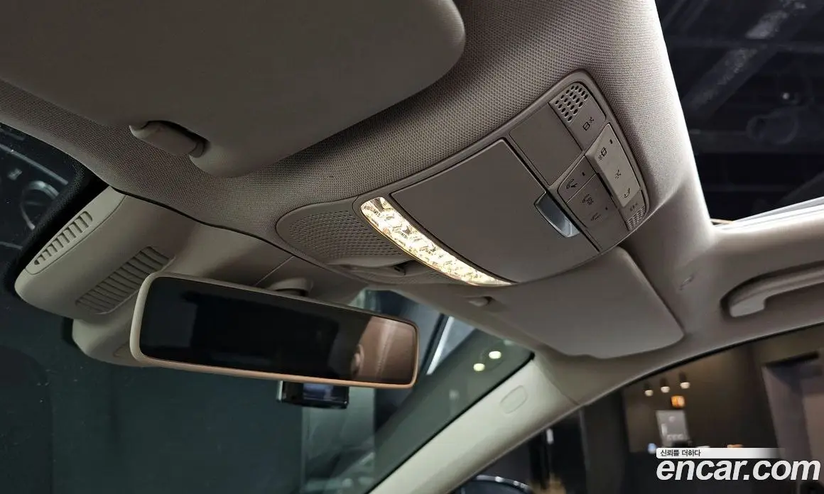 Mercedes-Benz E-Class 2018 2.0 автомат (гидро), фото 12 Mercedes-Benz E-Class 2018 2.0 автомат (гидро), фото 12