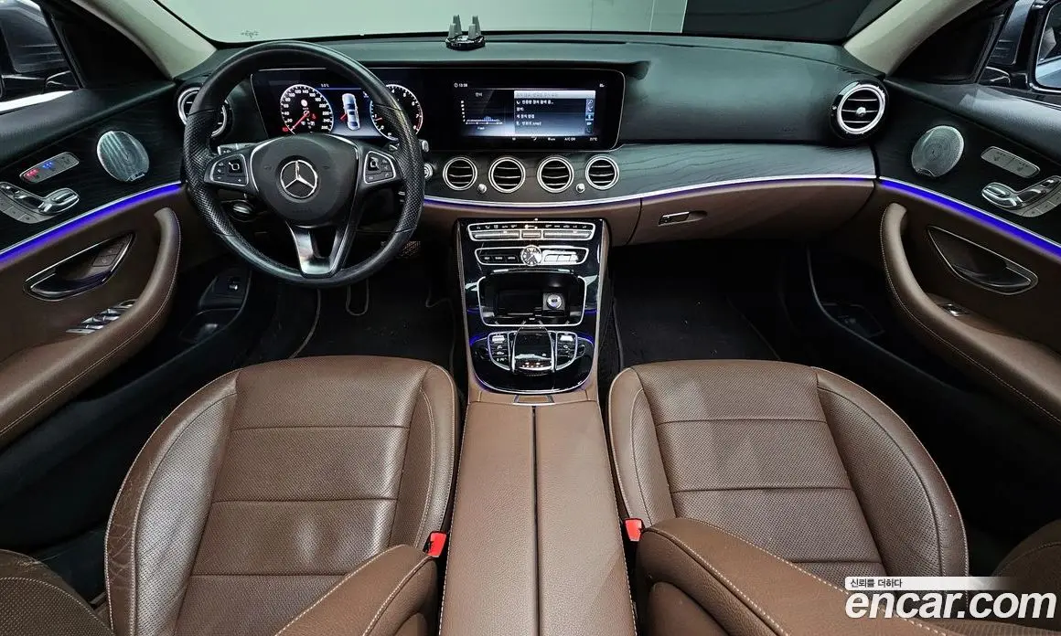 Mercedes-Benz E-Class 2018 2.0 автомат (гидро), фото 7 Mercedes-Benz E-Class 2018 2.0 автомат (гидро), фото 7