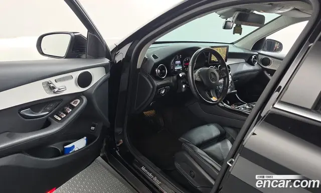 Mercedes-Benz GLC-Class 2016 2.1 автомат (гидро), миниатюра 10 Mercedes-Benz GLC-Class 2016 2.1 автомат (гидро), миниатюра 10