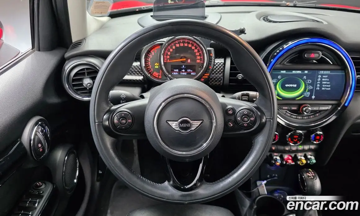 Mini Cooper 2014 2.0 автомат (гидро), фото 13 Mini Cooper 2014 2.0 автомат (гидро), фото 13