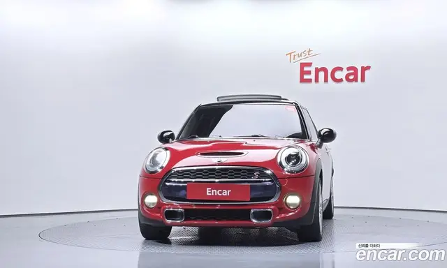 Mini Cooper 2014 2.0 автомат (гидро), миниатюра 3 Mini Cooper 2014 2.0 автомат (гидро), миниатюра 3