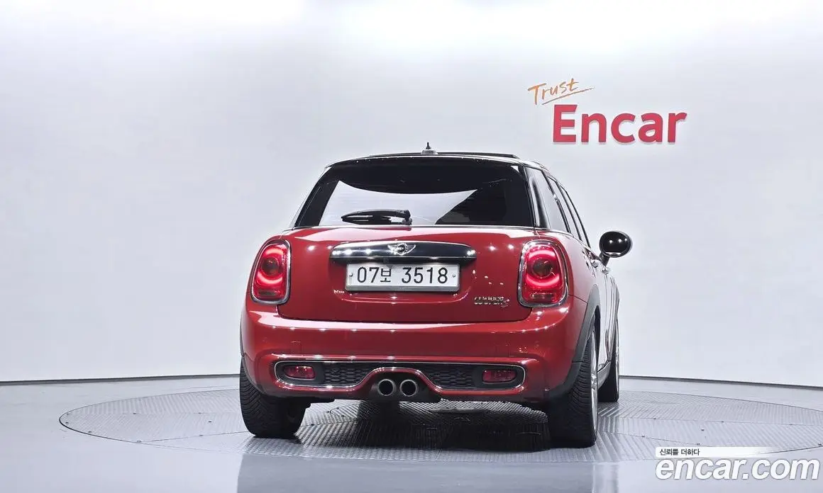 Mini Cooper 2014 2.0 автомат (гидро), фото 4 Mini Cooper 2014 2.0 автомат (гидро), фото 4