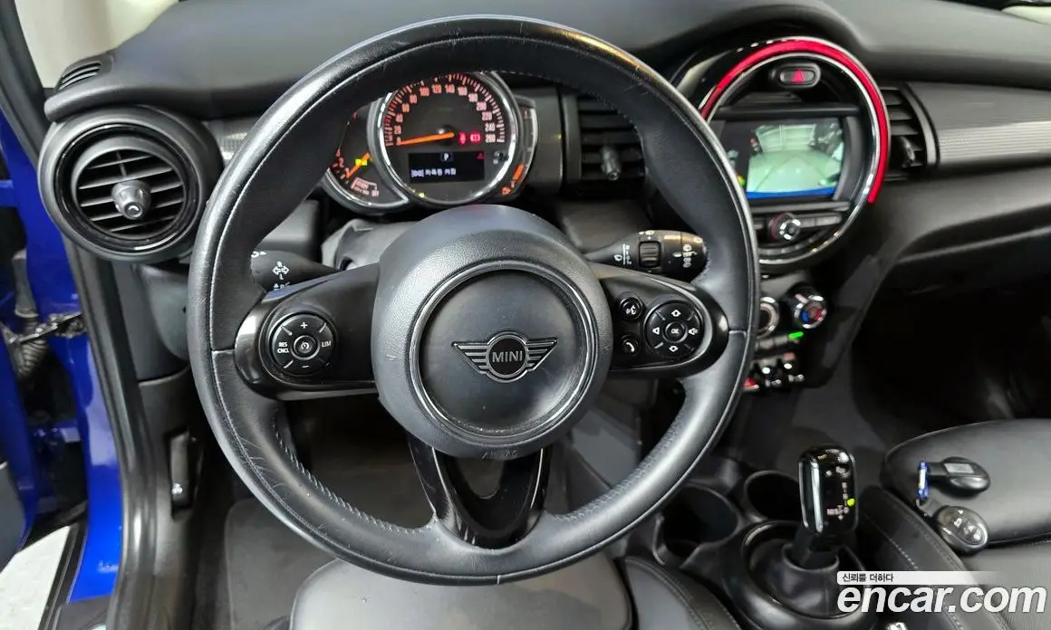 Mini Cooper 2021 1.5 автомат (гидро), фото 13