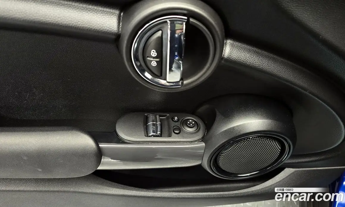 Mini Cooper 2021 1.5 автомат (гидро), фото 17